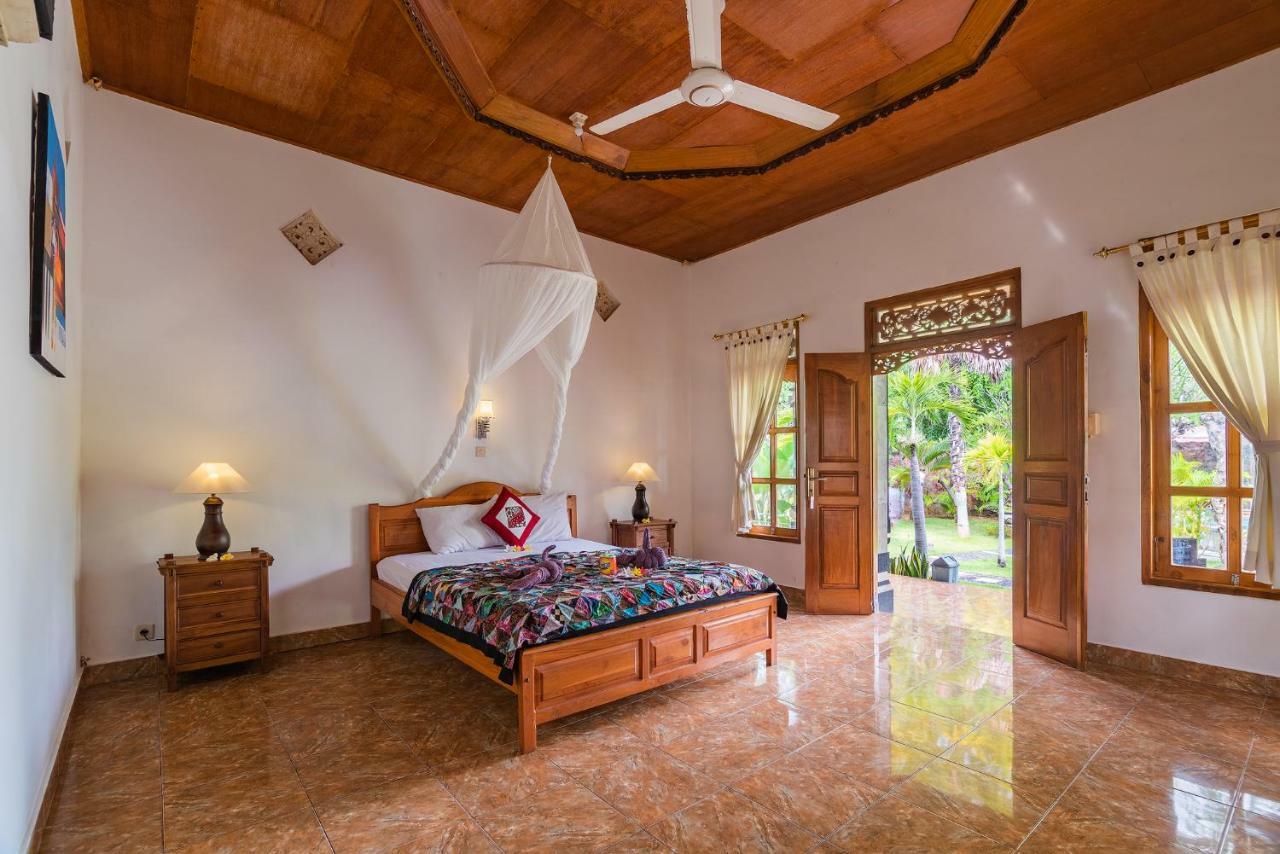 Pondok Wisata Sartaya 2 Lovina Exterior foto